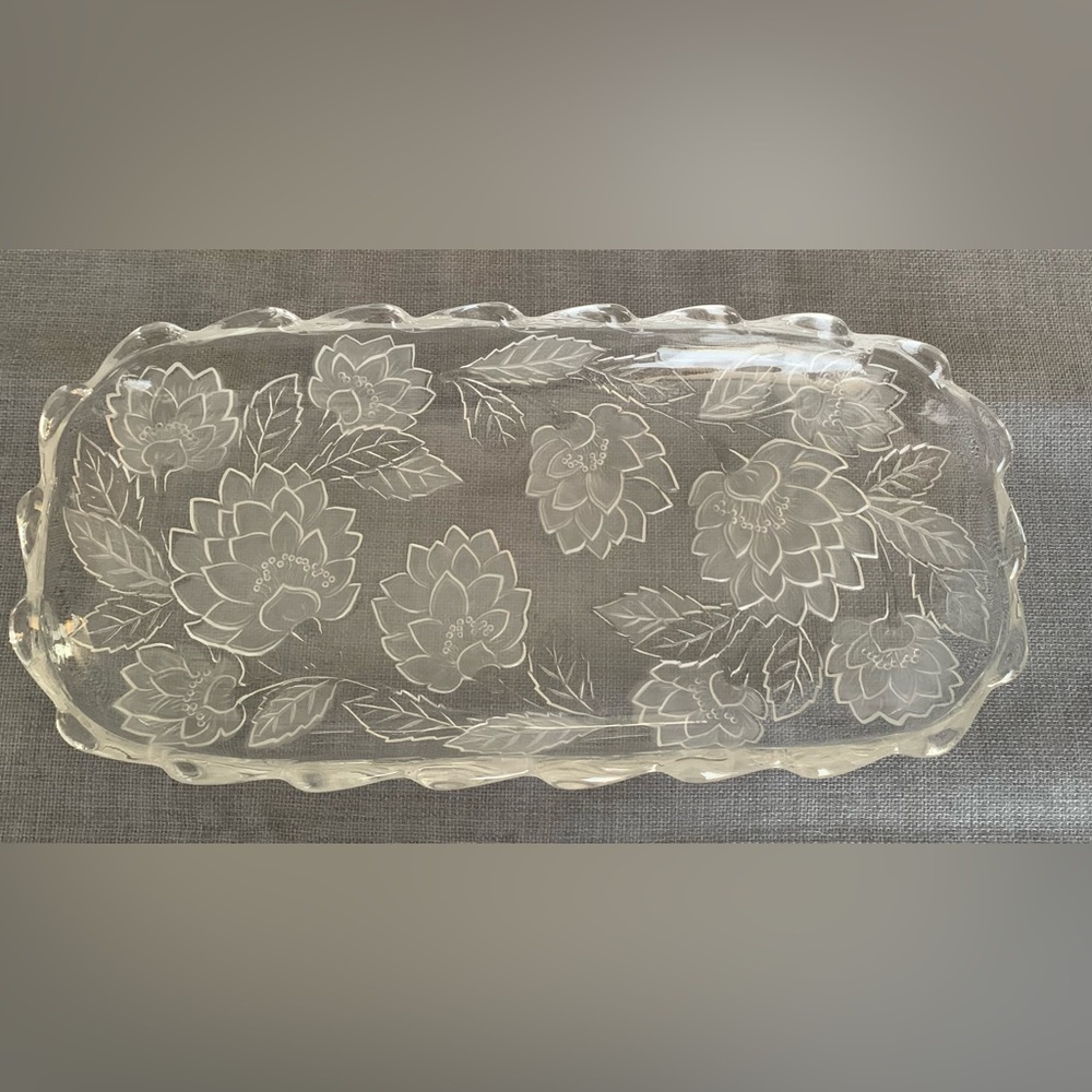 Chrysanthemum Crystal Platter
